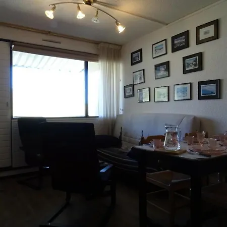 Apartment Familial 6 Pers Avec Balcon Et Acces Direct Aux Pistes - Fr-1-602-79 *